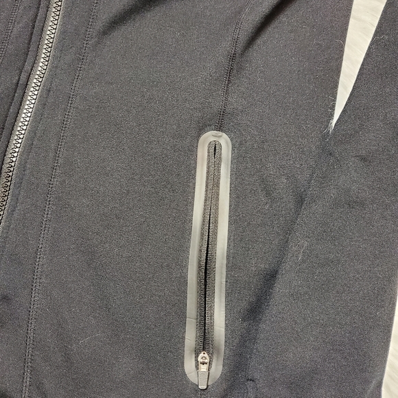 Fabletics Zip Up Jacket - Picture 4 of 4